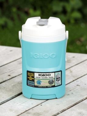 Igloo Laguna 1/2 Gal Aqua Portable Cooler Jug